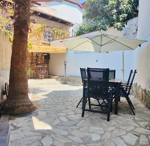 ヴィラ Sunny In Kale Ici 7 Persoons アンタルヤ